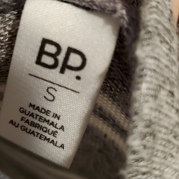 BP Top - Picture 3 of 4